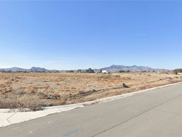 654 S Dyani Drive , Pahrump, NV 89048