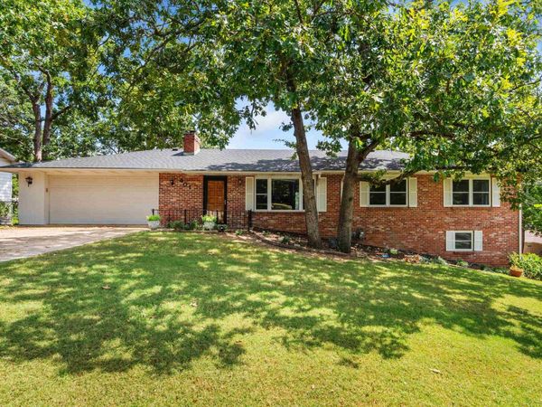 401 Westwood Drive, Mountain Home, AR 72653