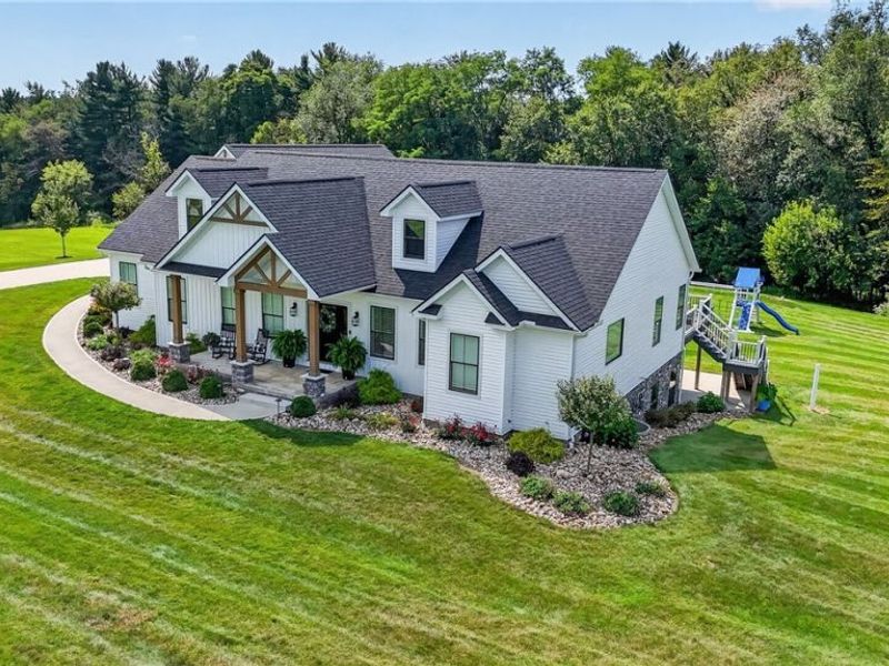 4724 Braxton Lane , Wooster, OH 44691 Photo 3