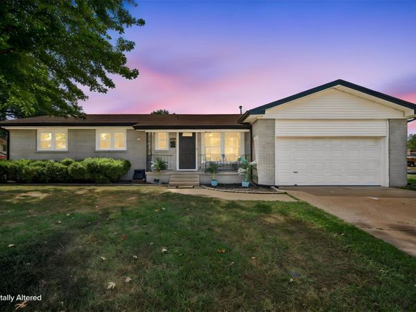 605 S Thompson Street , Vinita, OK 74301