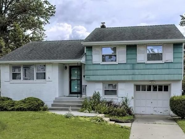 1000 MANSION AVENUE , HADDON TOWNSHIP, NJ 08108