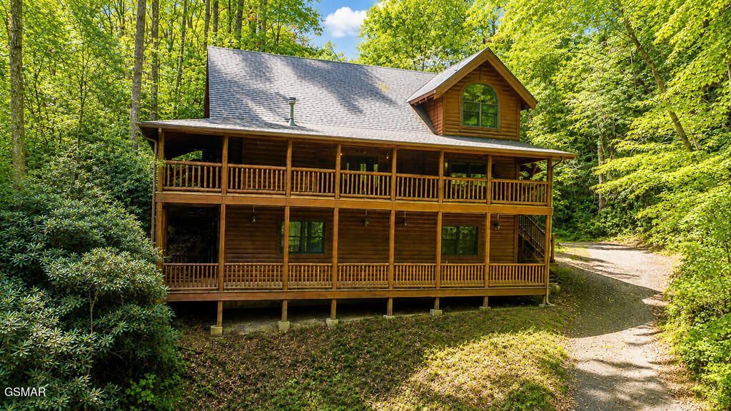 1170 Lower Alpine Way, Gatlinburg, TN 37738 Main Photo