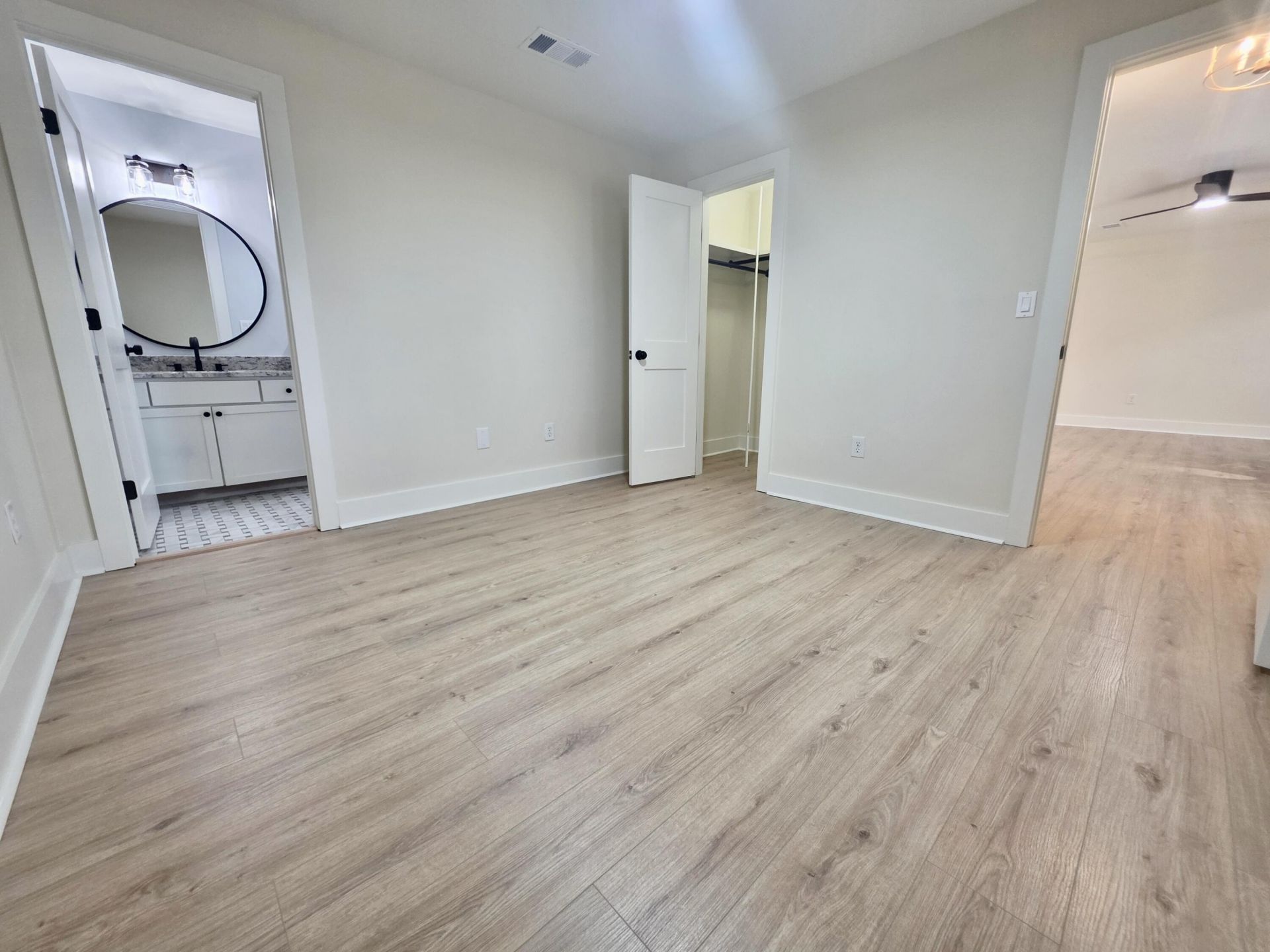 274 Alexandra Photo 10