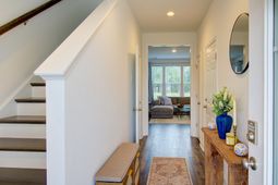 357 Chapman Circle photo 4