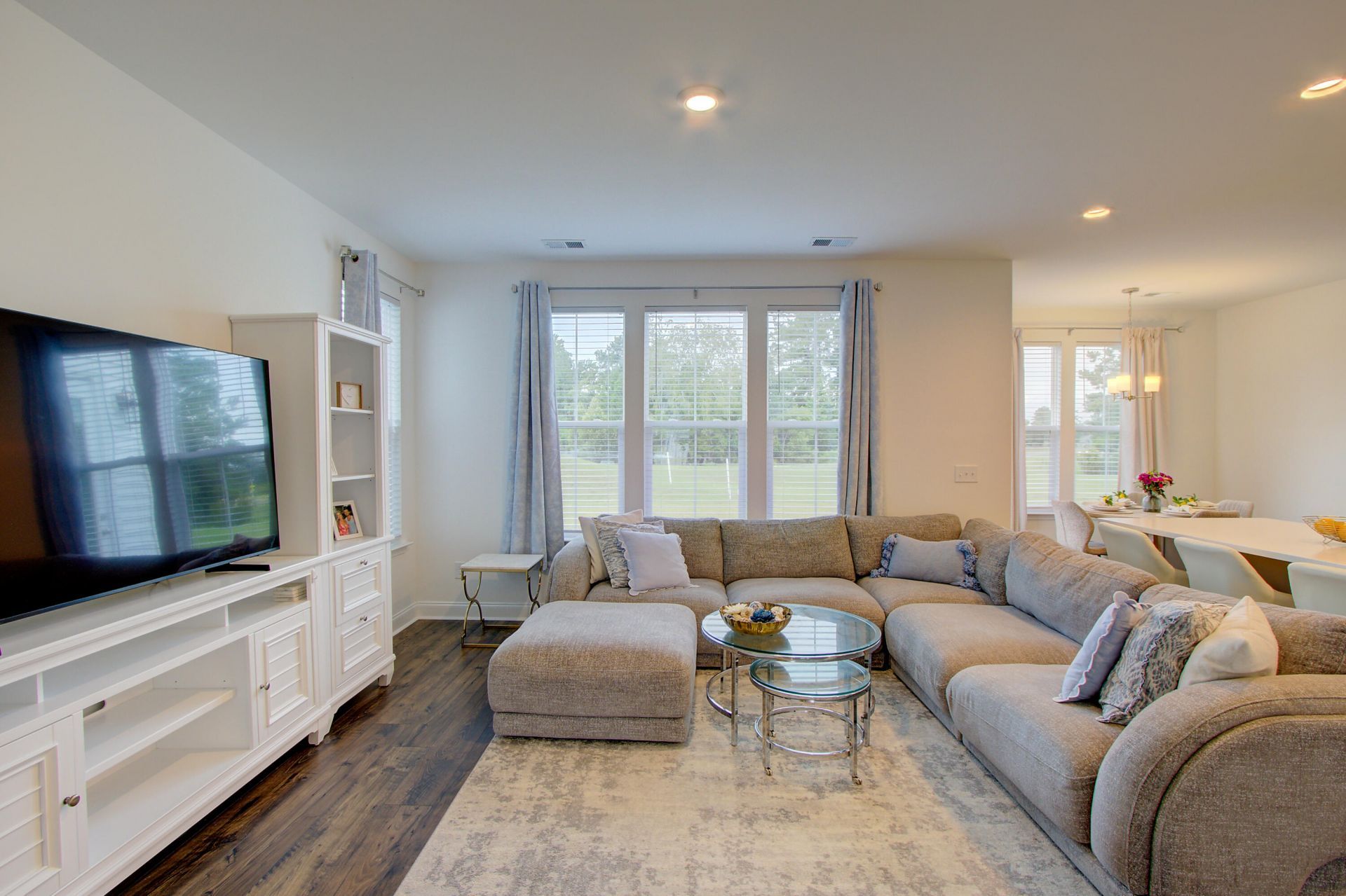 357 Chapman Circle Photo 5
