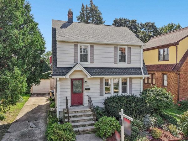 2005 Carey Court, Madison, WI 53704