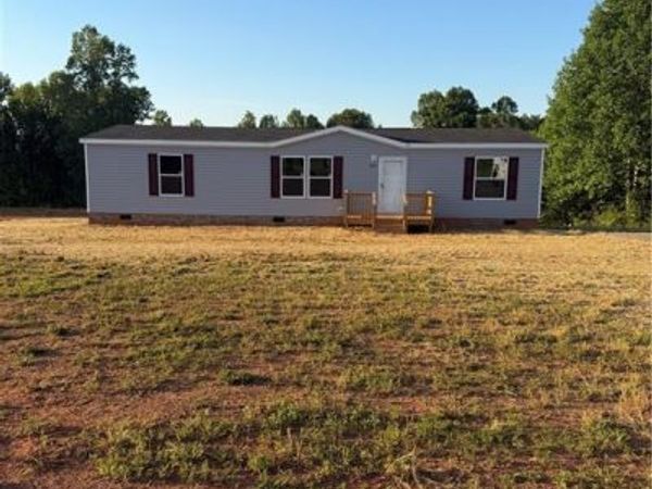 2920 Bethel Church Road, Unit 1, Yadkinville, NC 27055