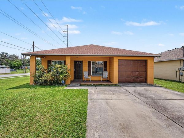 2423 E OKARA ROAD , TAMPA, FL 33612
