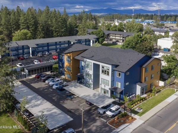 505 E Hawthorne Rd, Spokane, WA 99217
