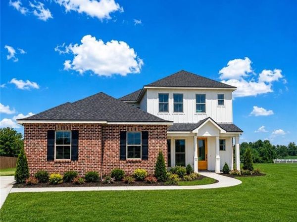 26 W PRISCILLA Lane, Waggaman, LA 70094