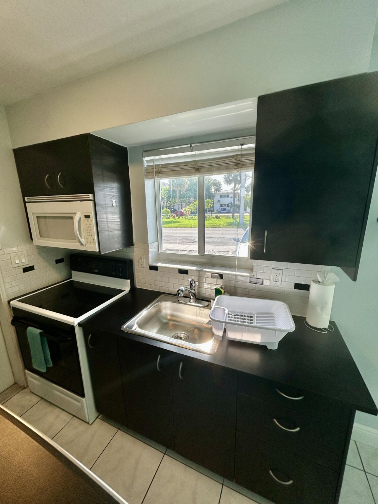 4421 Poinciana Street, Unit 1, Lauderdale by the Sea, FL 33308 Photo