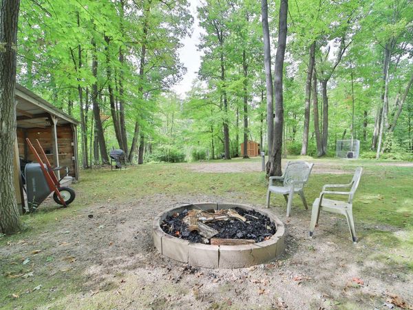 5069 Hyland Road SW, Motley, MN 56466