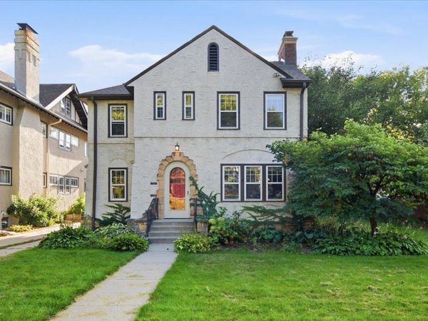 4145 Colfax Avenue S, Minneapolis, MN 55409