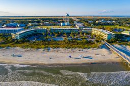 1300 Ocean Boulevard photo 4