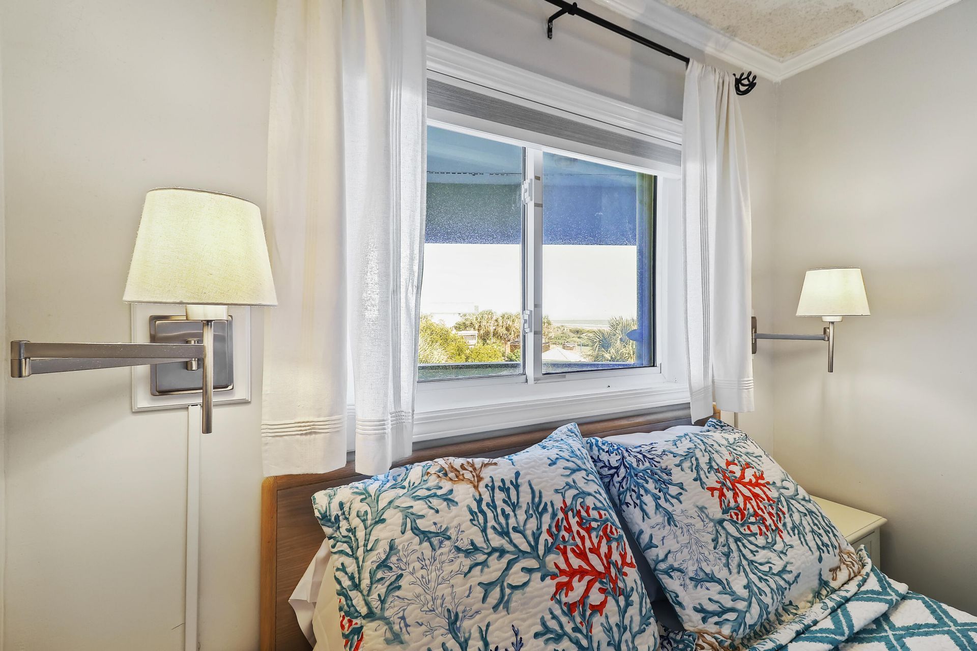 1300 Ocean Boulevard Photo 7