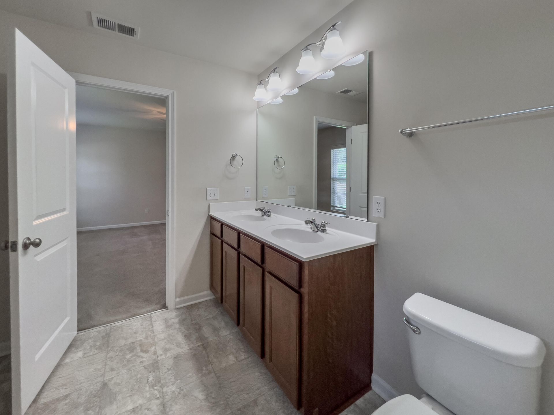 3710 Raddison Lane Photo 18