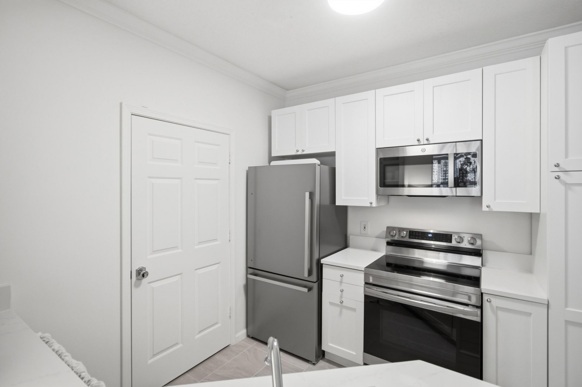 45 Sycamore Avenue Photo 11