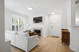 45 Sycamore Avenue photo 4