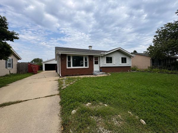 5722 69TH STREET, Kenosha, WI 53142