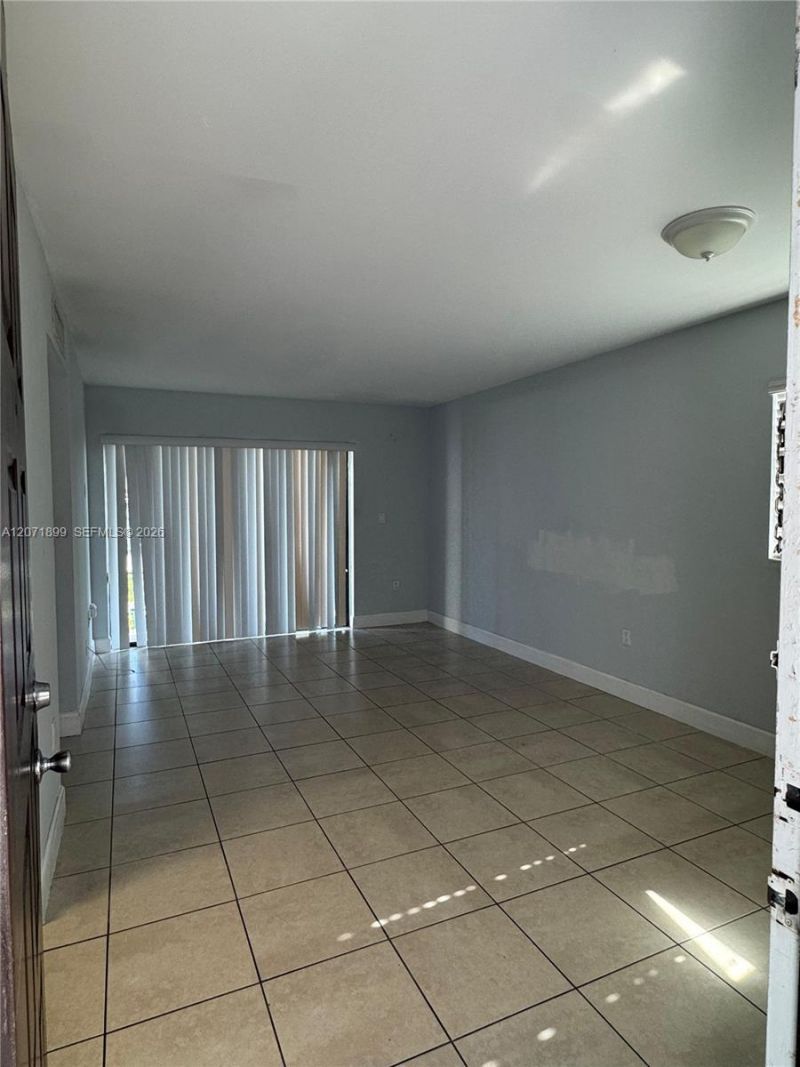 7401 SW 152nd Ave, Unit 105-1, Miami, FL 33193 Photo