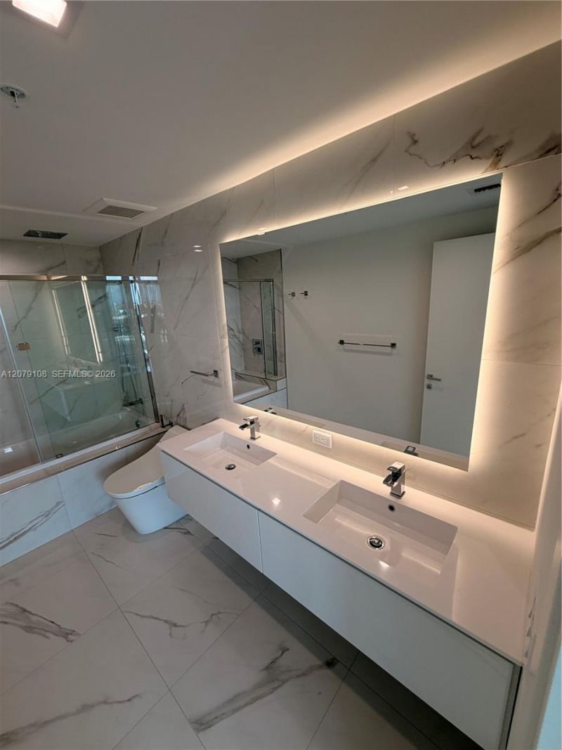 1170 E Hallandale Beach, Unit 403, Hallandale Beach, FL 33009 Photo