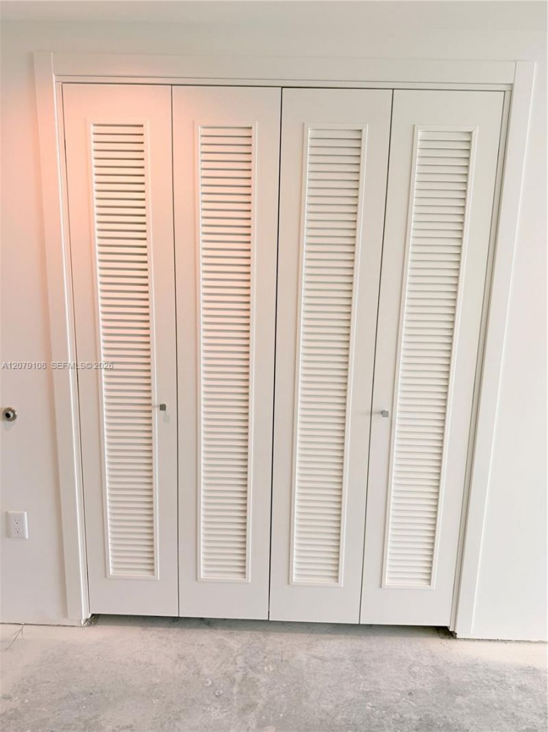 1170 E Hallandale Beach, Unit 403, Hallandale Beach, FL 33009 Photo