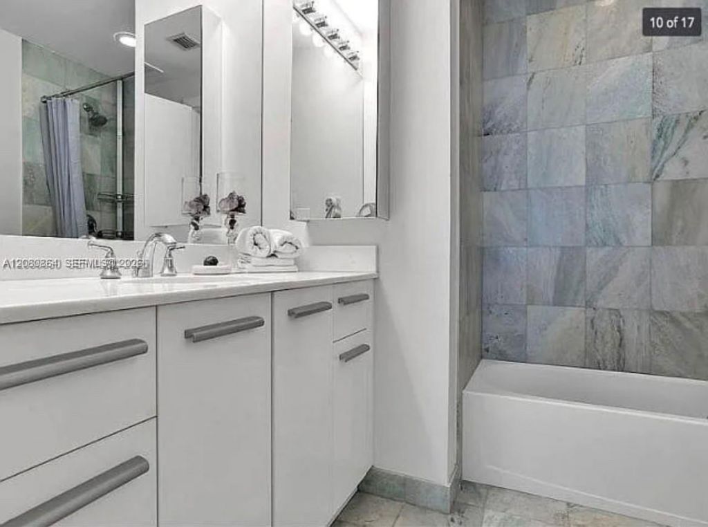 1050 Brickell Ave , Unit 208, Miami, FL 33131 Photo