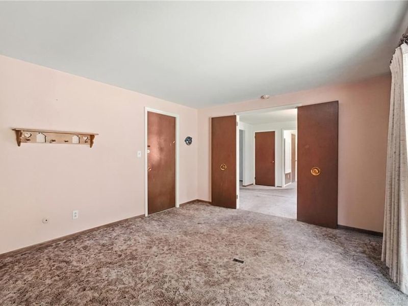 4401 Walbridge Trail, Beavercreek, OH 45430 Photo 11