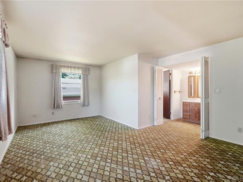 4401 Walbridge Trail, Beavercreek, OH 45430 Photo 18