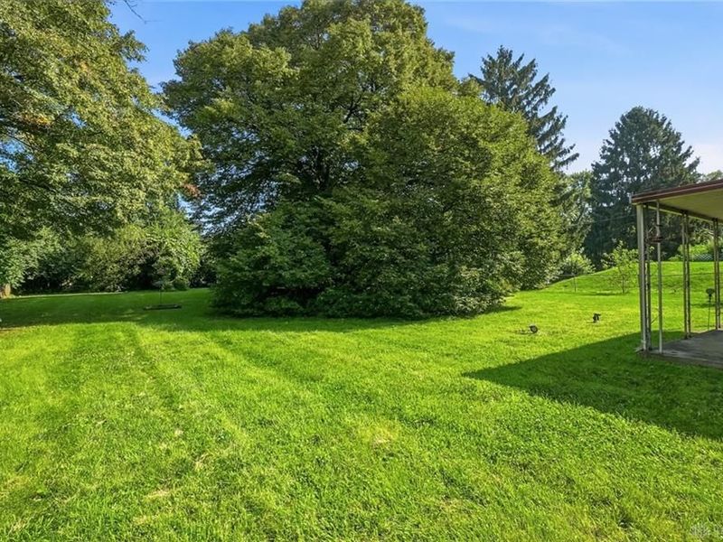 4401 Walbridge Trail, Beavercreek, OH 45430 Photo 32
