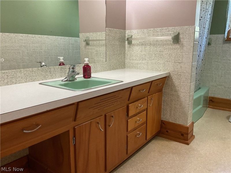 49635 State Route 7, New Matamoras, OH 45767 Photo 12