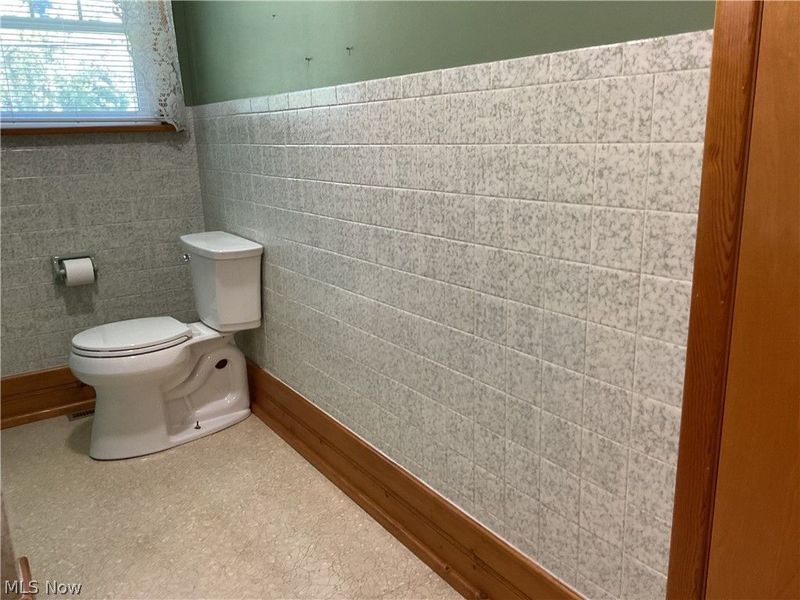 49635 State Route 7, New Matamoras, OH 45767 Photo 13