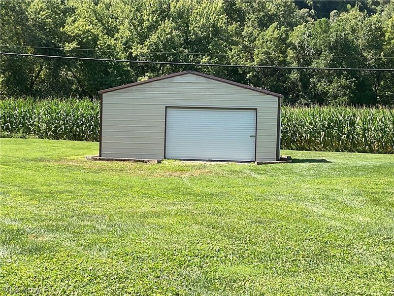 49635 State Route 7, New Matamoras, OH 45767 Photo 25