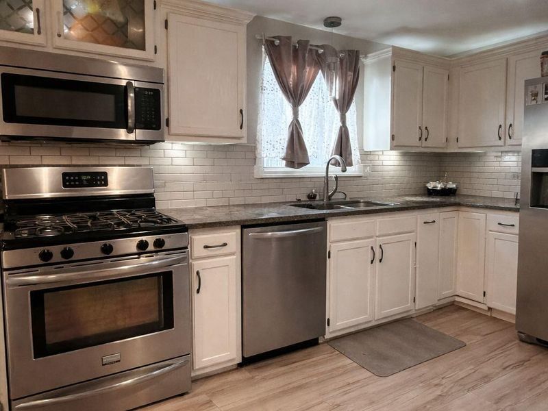 8727 Winooski Street, Powell, OH 43065 Photo 7
