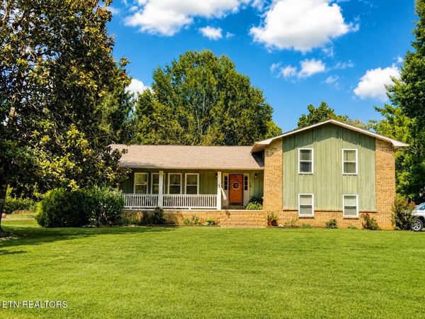 2110 Wakefield Circle, Maryville, TN 37803