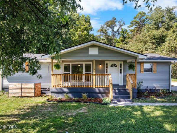 462 Island Ford Rd, Jacksboro, TN 37757