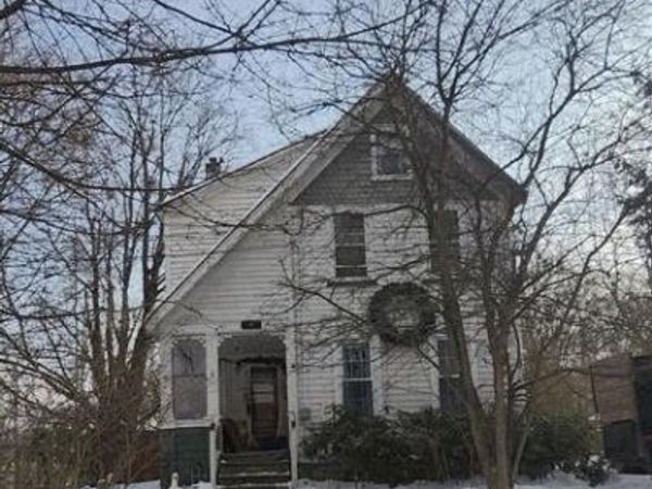17 Ogden Street, Walton, NY 13856