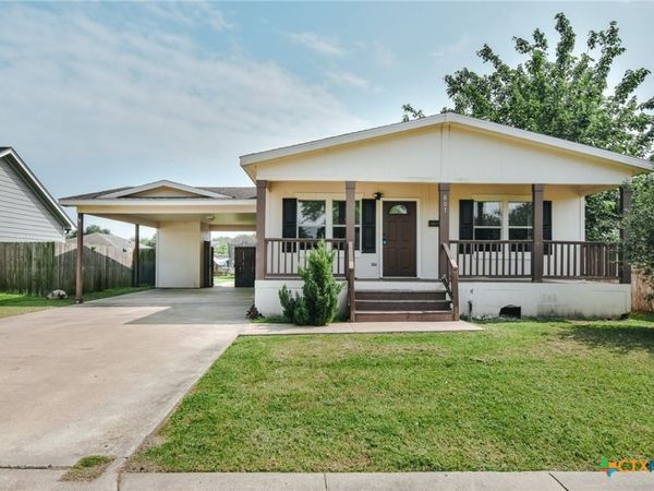 807 E Mesquite Lane , Victoria, TX 77901