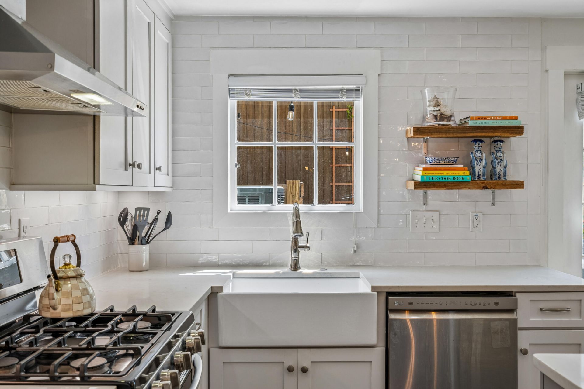 63 Radcliffe Street Photo 14