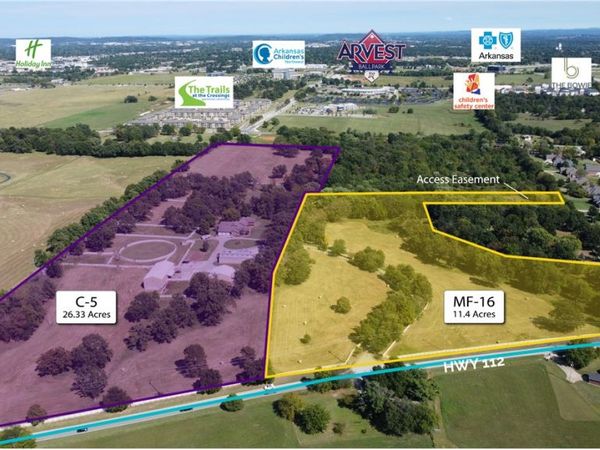 1224 Maestri Road , Springdale, AR 72762