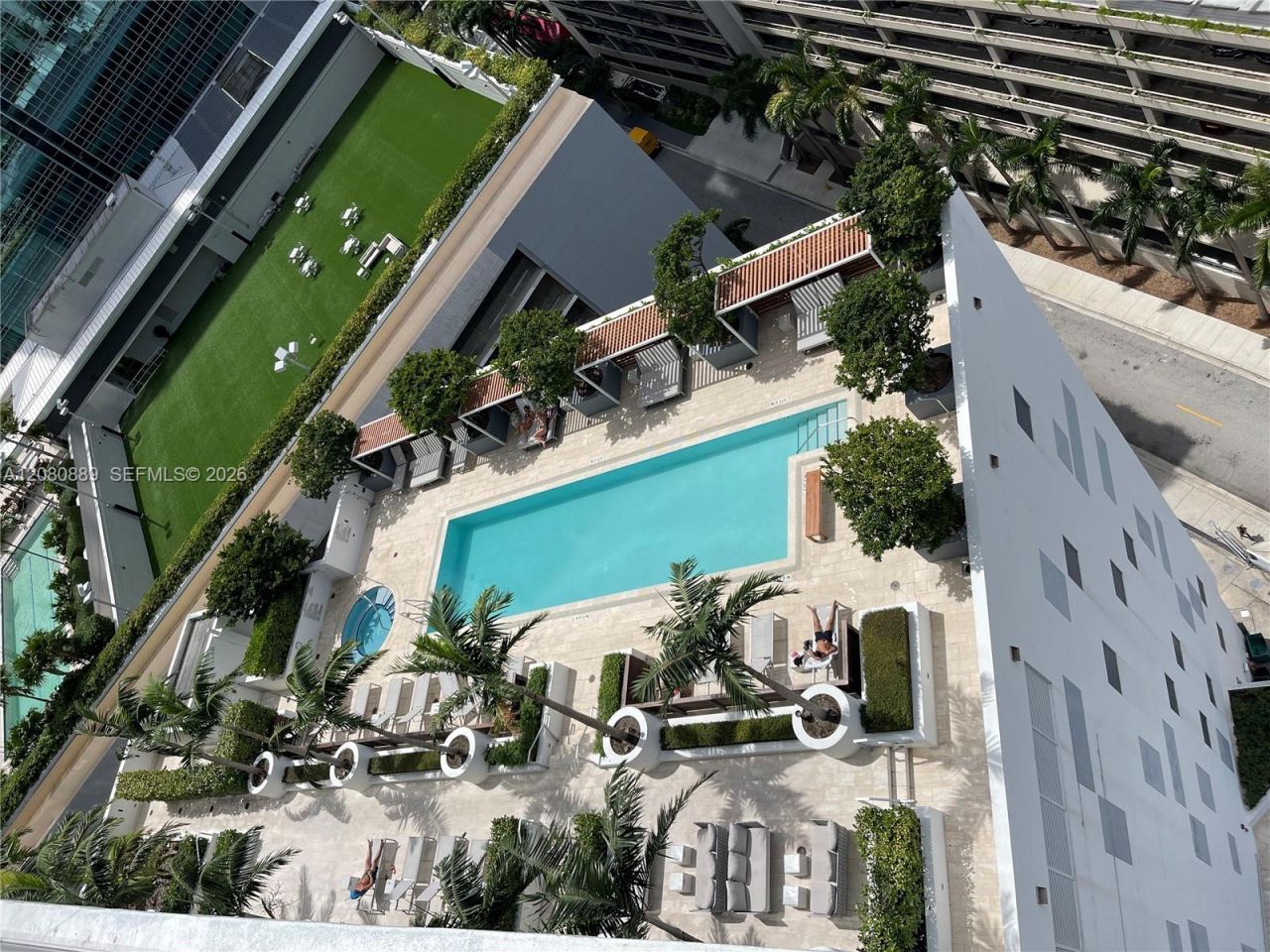 1300 Brickell Bay Dr , Unit 2010, Miami, FL 33131 Photo