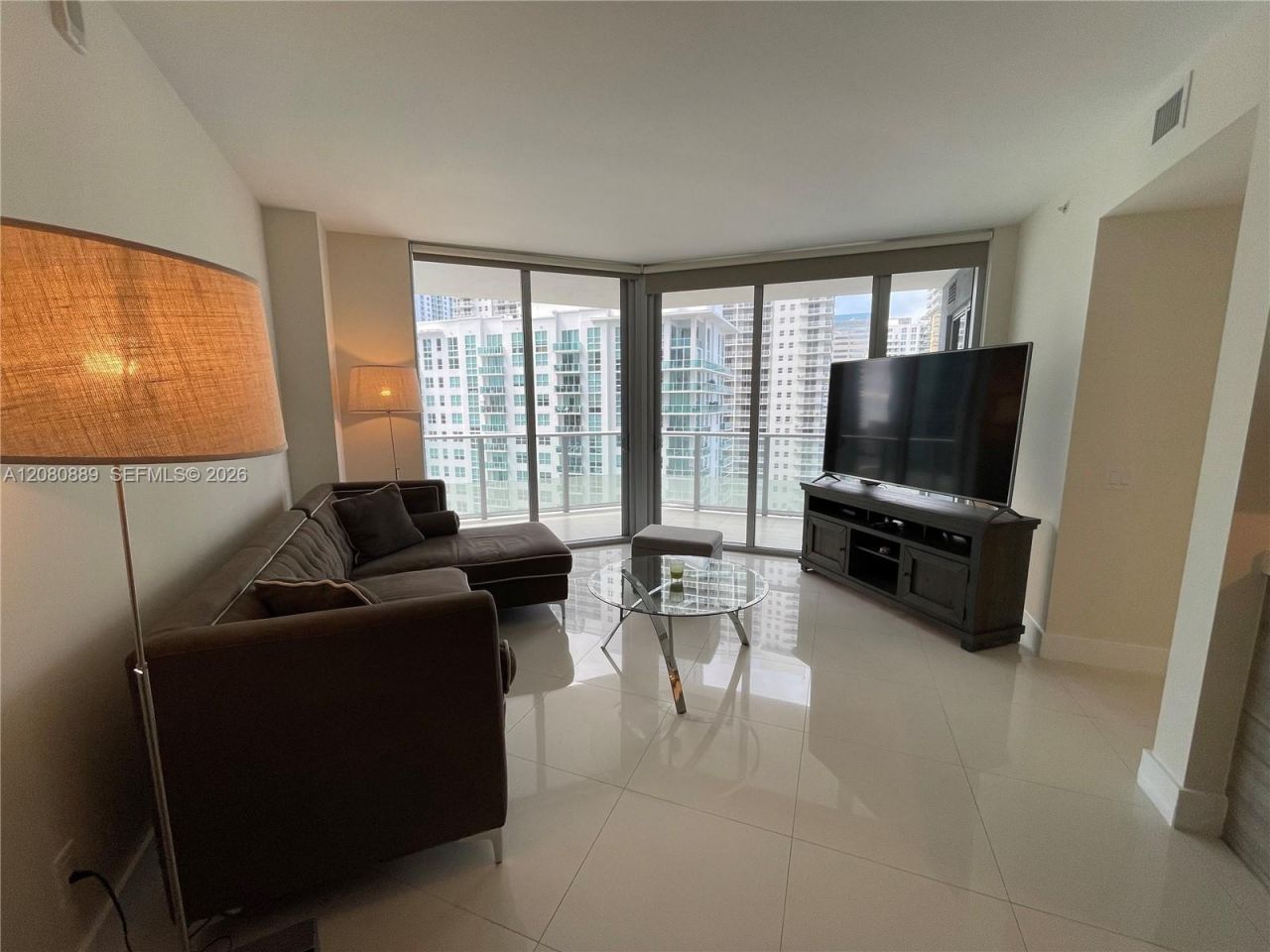 1300 Brickell Bay Dr , Unit 2010, Miami, FL 33131 Photo