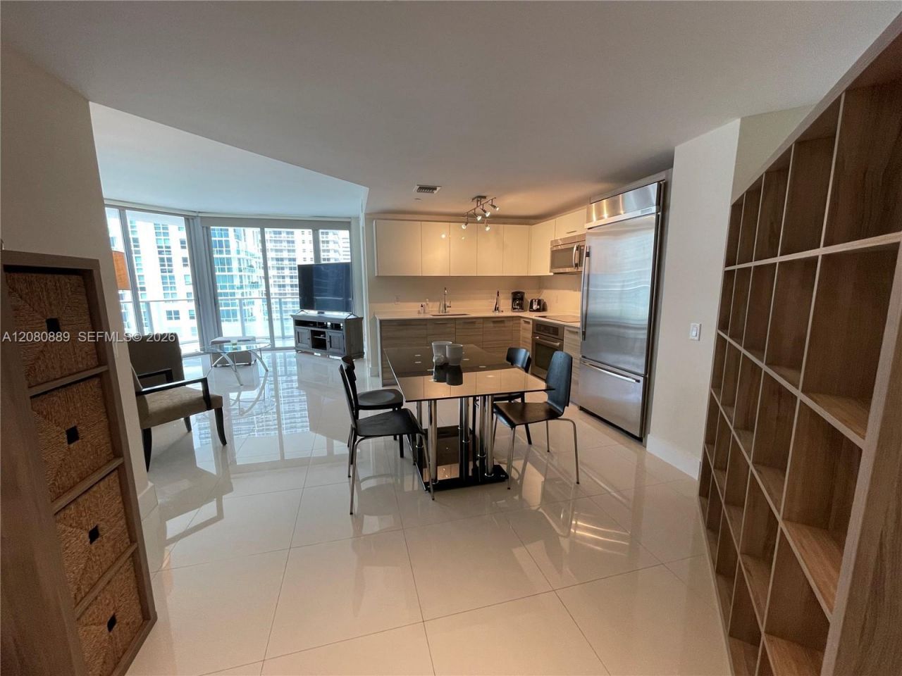 1300 Brickell Bay Dr , Unit 2010, Miami, FL 33131 Photo