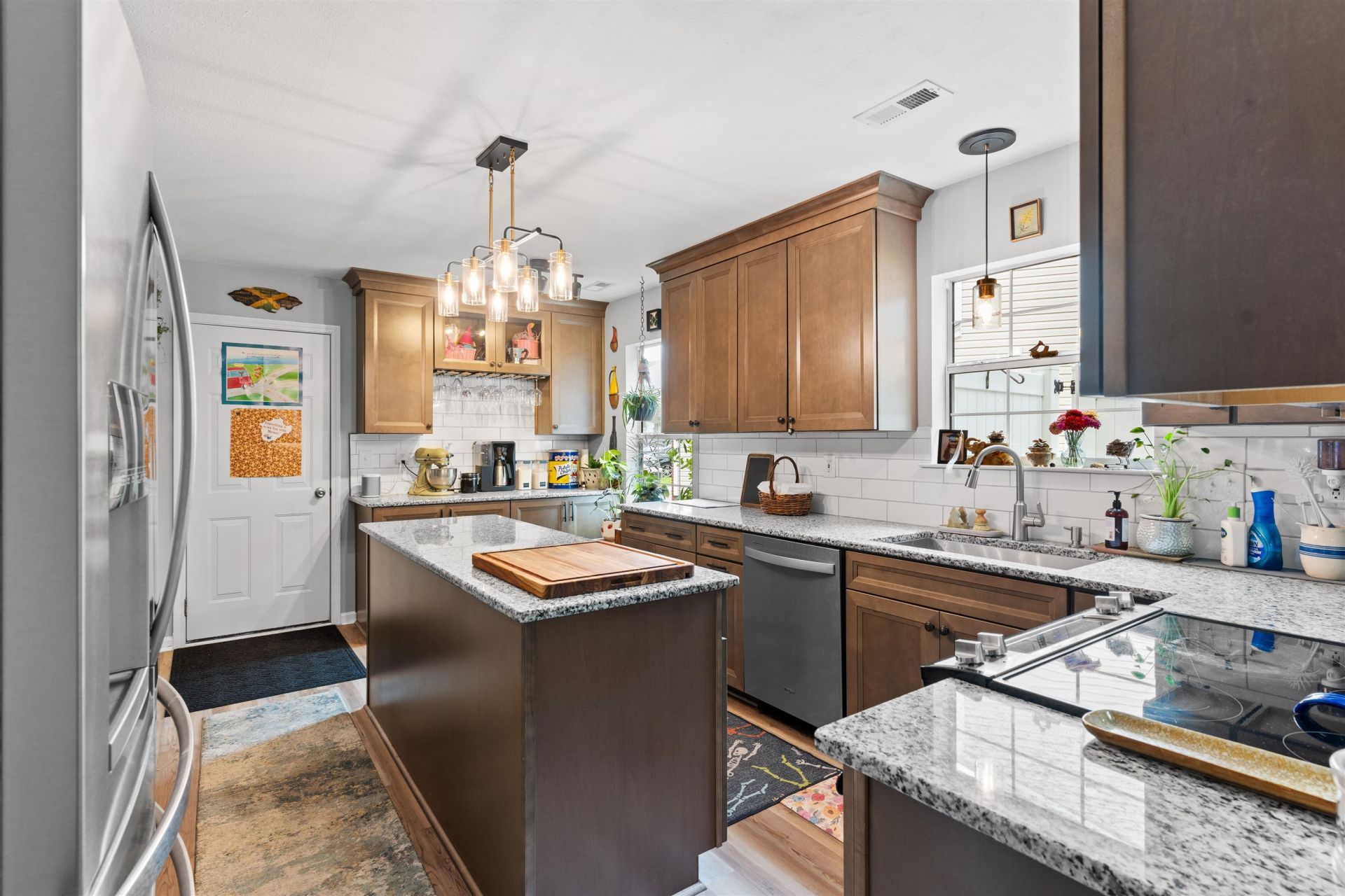 480 Dandalion Ln. Photo 8