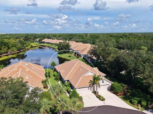 8306 TARTAN FIELDS CIRCLE , BRADENTON, FL 34202
