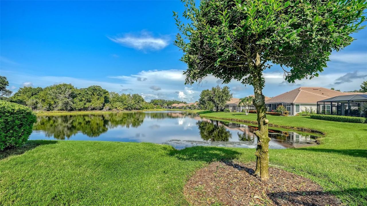 8306 Tartan Fields Circle, Bradenton, FL 34202 Photo