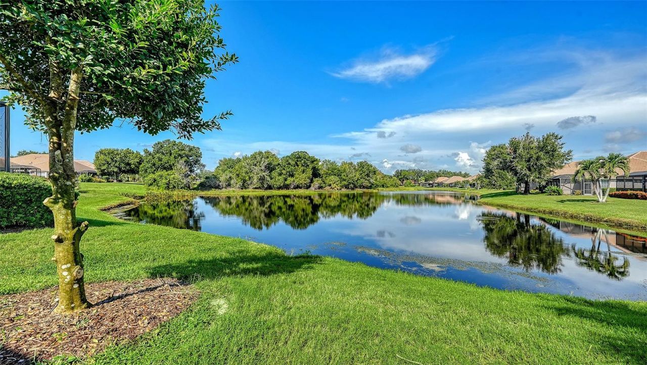 8306 Tartan Fields Circle, Bradenton, FL 34202 Photo