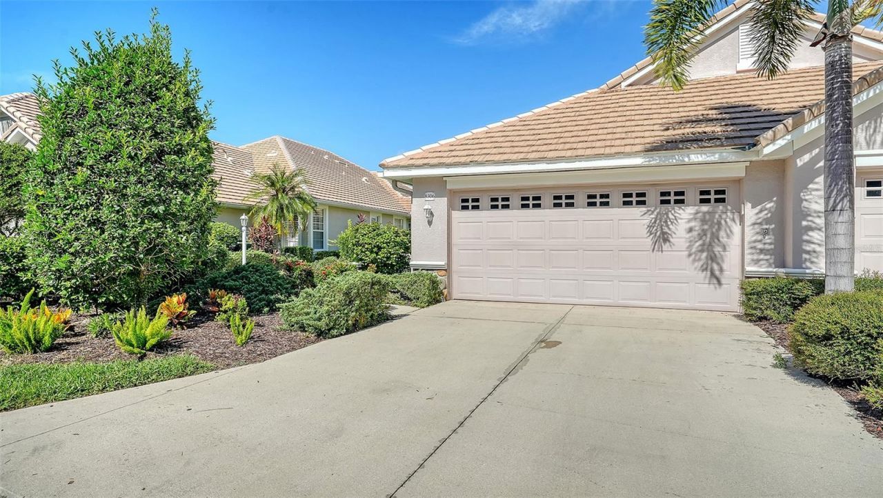 8306 Tartan Fields Circle, Bradenton, FL 34202 Photo