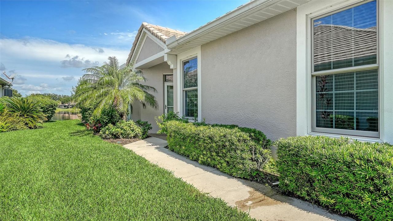 8306 Tartan Fields Circle, Bradenton, FL 34202 Photo
