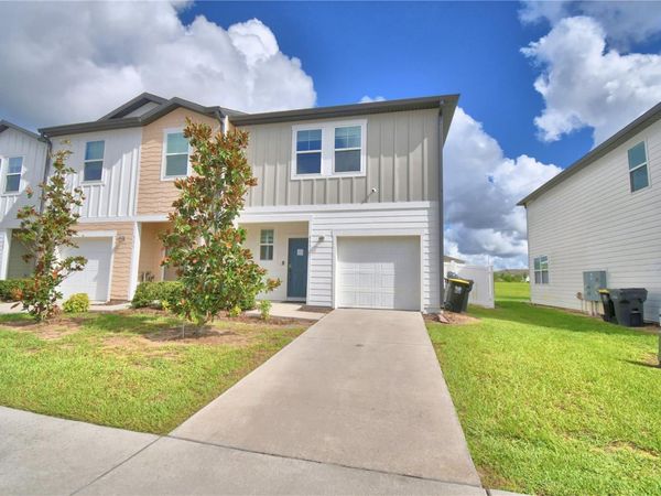 537 MADISON DRIVE , DAVENPORT, FL 33837